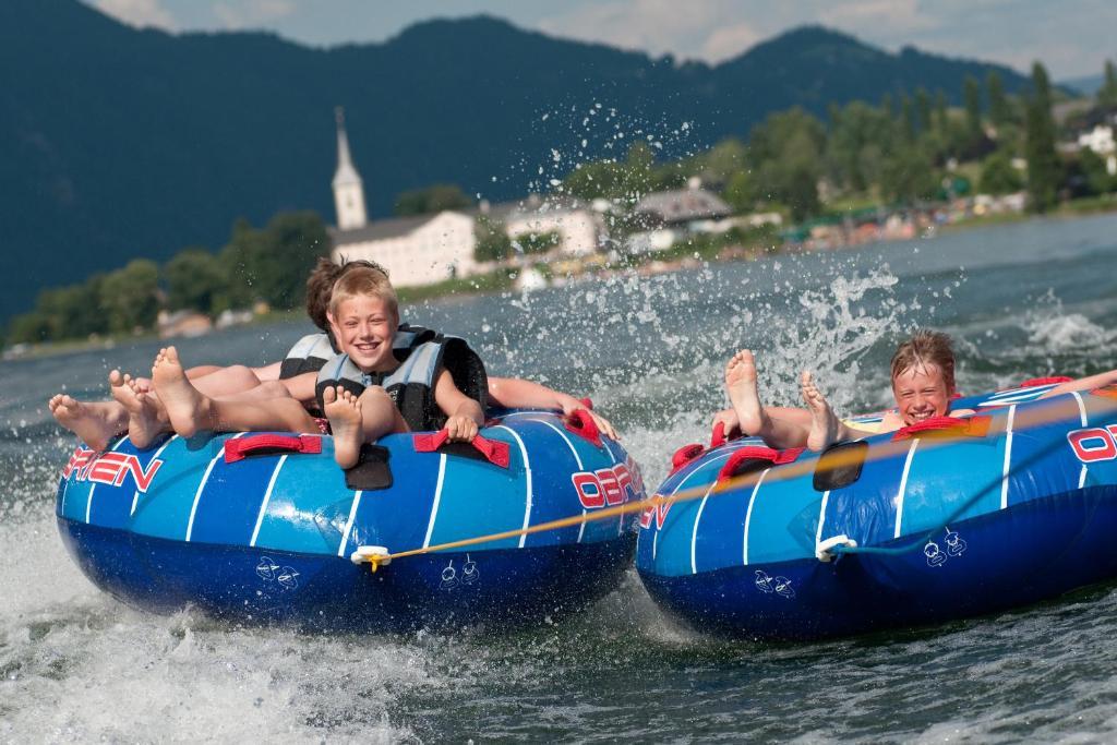 Pension Adlerhorst Steindorf am Ossiacher See Bagian luar foto