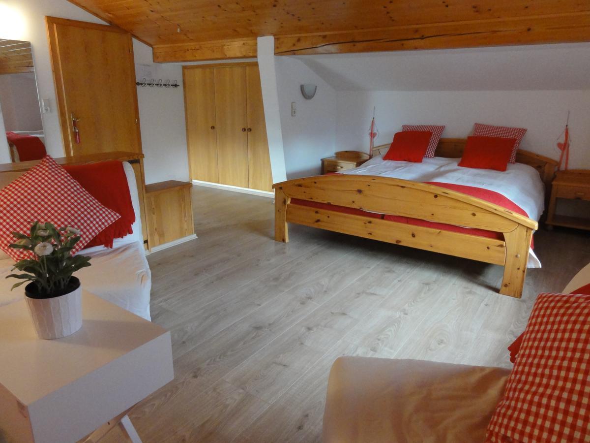 Pension Adlerhorst Steindorf am Ossiacher See Bagian luar foto